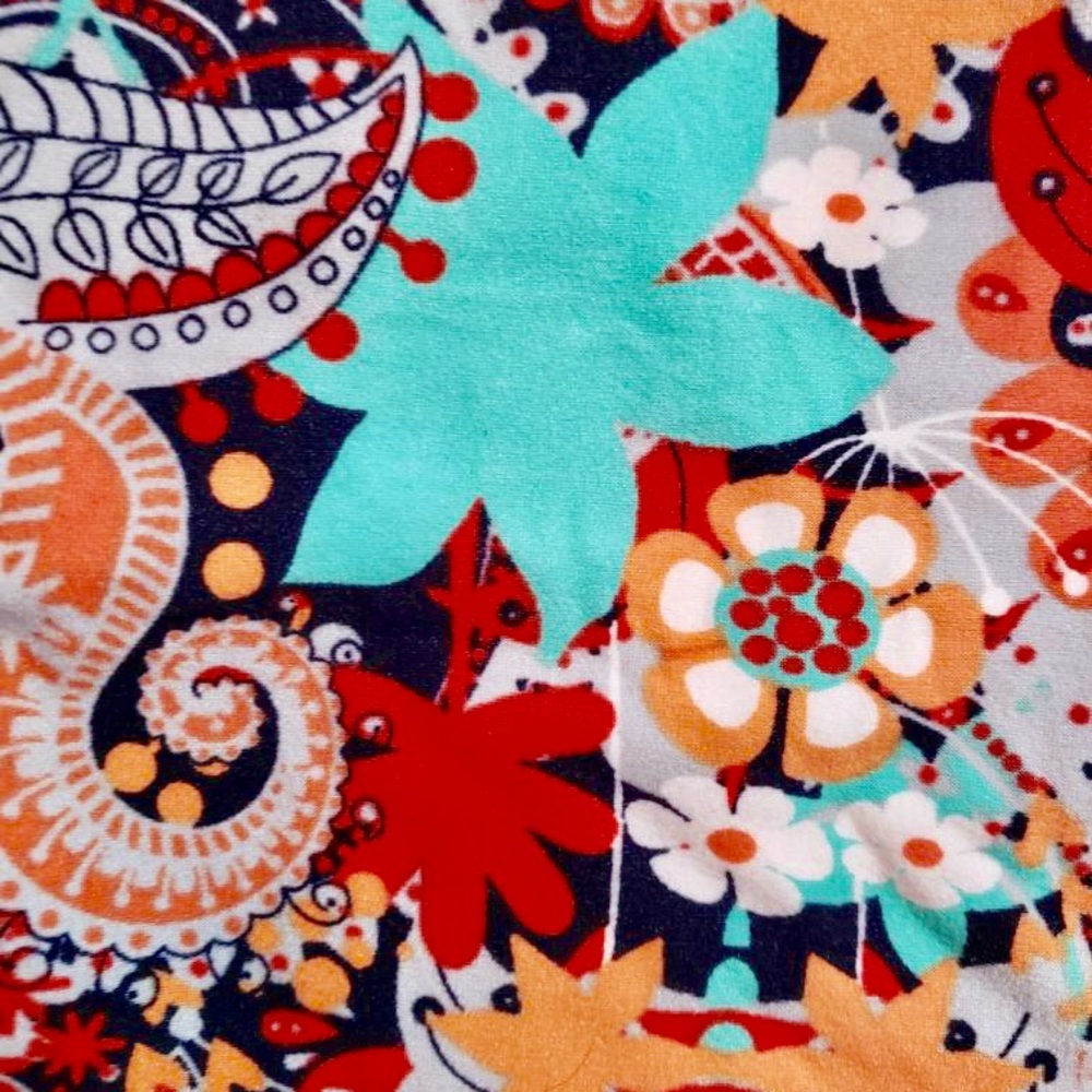 LulaRoe Tropical Flower Pattern 🌸 OS Leggings